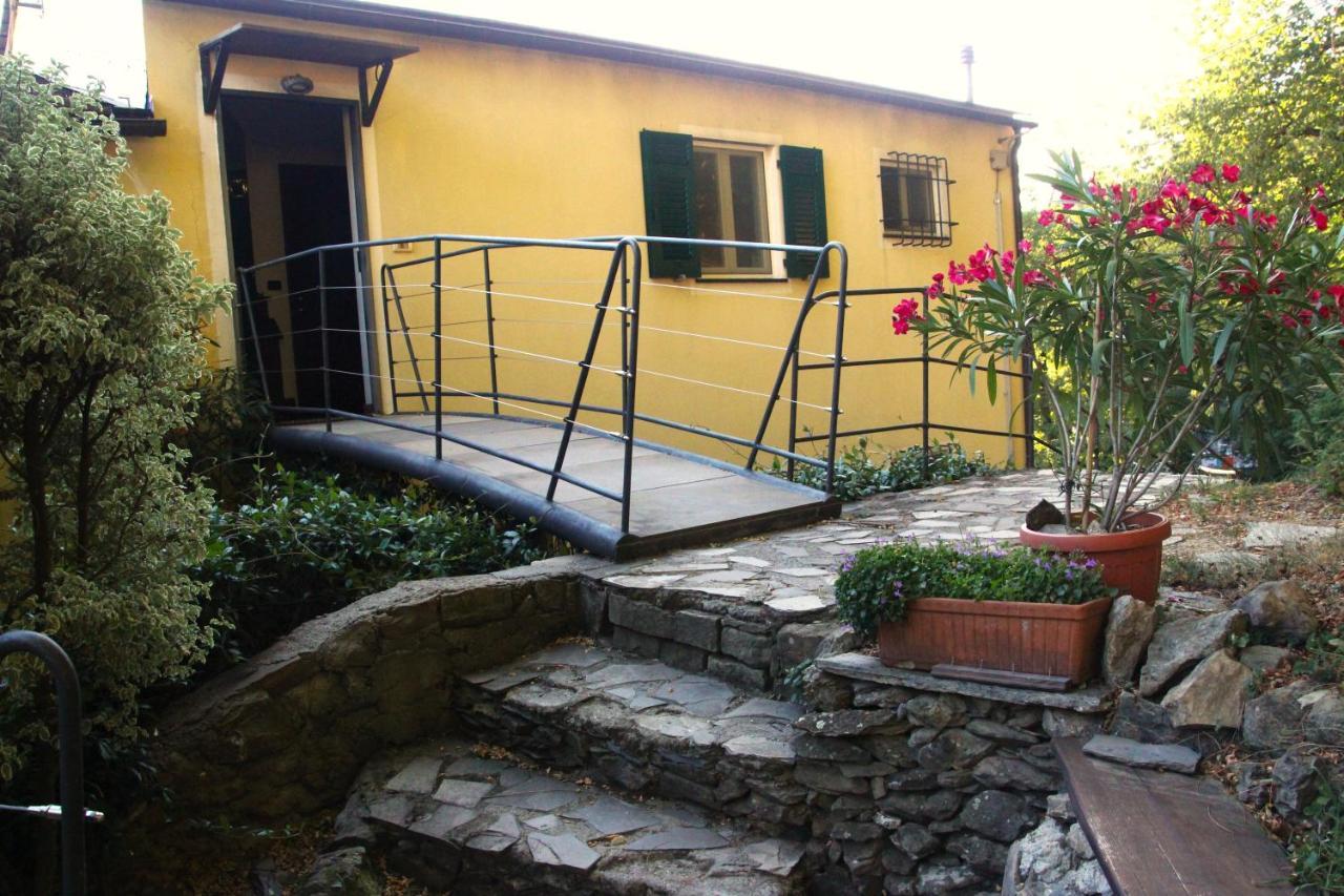 Villa Maia Neirone Buitenkant foto