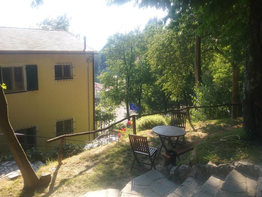 Villa Maia Neirone Buitenkant foto